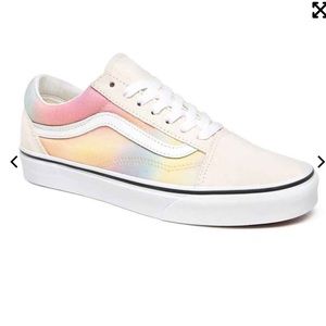 Vans Aura Shift Old Skool Shoes. Not worn just didn’t reach for them. Beautiful